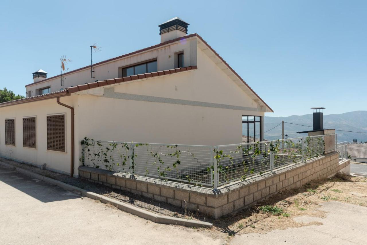 Navaquesera Mirador De Gredos Ávila Exteriör bild